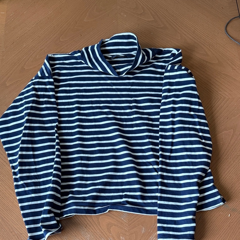 Vineyard Vines Navy and White Striped Long Sleeve Tee